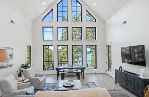 Bremen House | "SUNSET RIDGE" - Views, Views, Views!