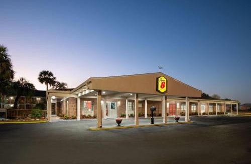 Lake City Hotel | Super 8 by Wyndham Lake City