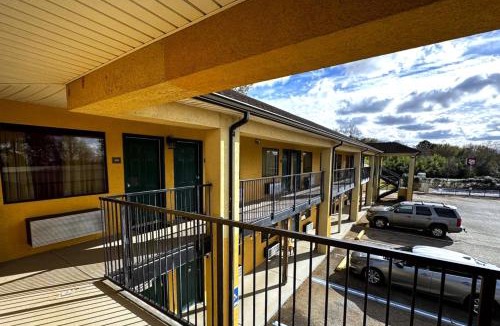 Richland Hotel | Super Value Inn Richland Near Americus US 280