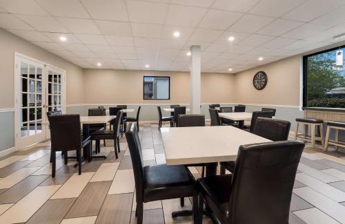 Columbus Hotel | SureStay Hotel by Best Western Columbus Downtown
