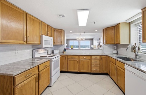 Fort Walton Beach Condo | Surf Dweller 412 by Alicia Hollis Rental FREE ADVENTURES $300/Day