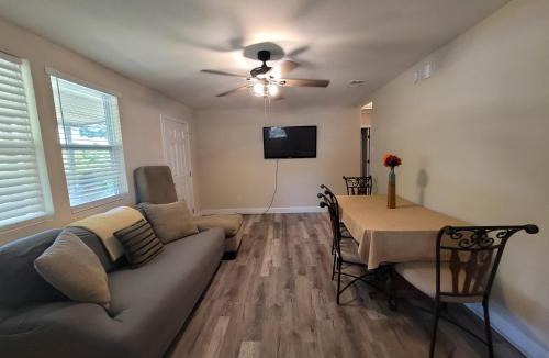 Mobile House | Sweet home Alabama!