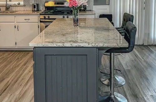 Stone Mountain House | Sweet Spot - Entire Home