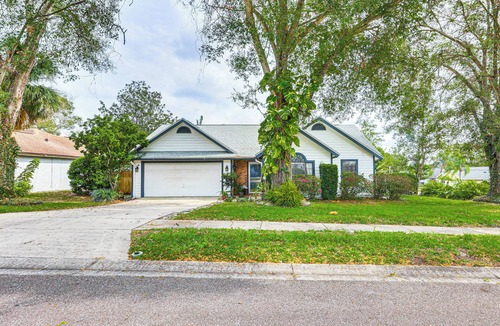 Lake Mary House | Swim, Golf & Relax: Lovely Home in Lake Mary