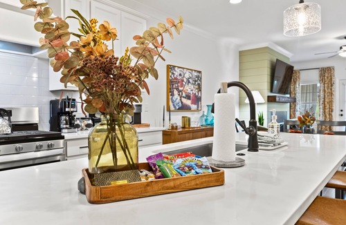 Auburn House | Tailored 2-bedroom townhome located in Auburn's peaceful Farmville Lakes