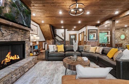 Blue Ridge House | Teresa's River Retreat