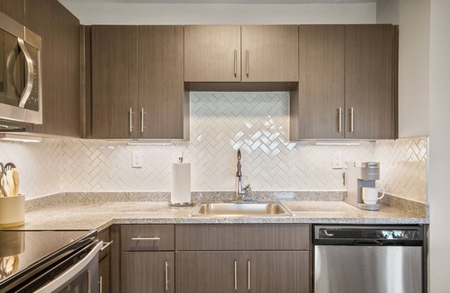 Tuscaloosa Condo | The Alice Riverfront Condo with Pool & Gym Access
