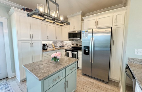 Dauphin Island House | The beach is your backyard in this Gulf-Front Home! Sleeps 10!