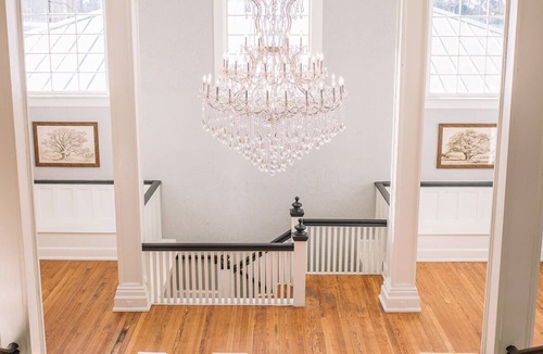 Lake City Apartment | The Blanche - Room 312