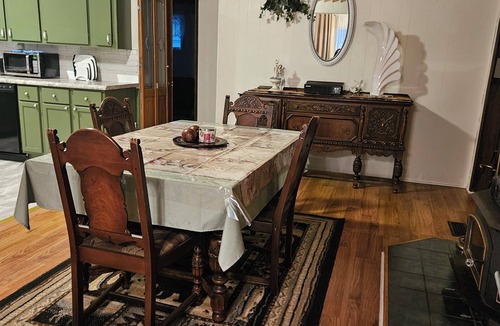 Harrison House | The Blue Heron Cabin