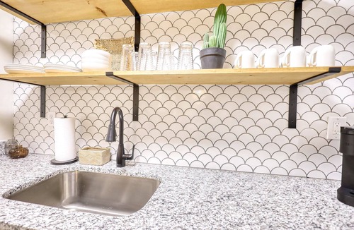 Covington House | The Bohemian- 1/2 mi from the Covington Square