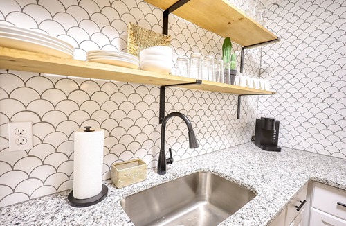 Covington House | The Bohemian- 1/2 mi from the Covington Square