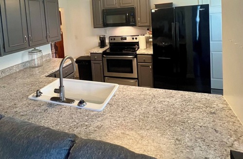 Tuscaloosa House | The Boulevard! 3-bedroom 2 bath house. 10 minutes from campus!