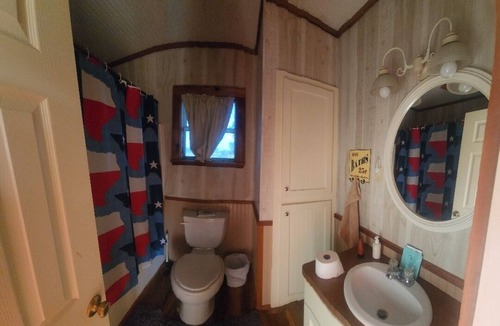 Nacogdoches Cabin | "The Cabin on Heaven's Hill" Sponsored by Morning Glory Ranch, a 501c3 charity.