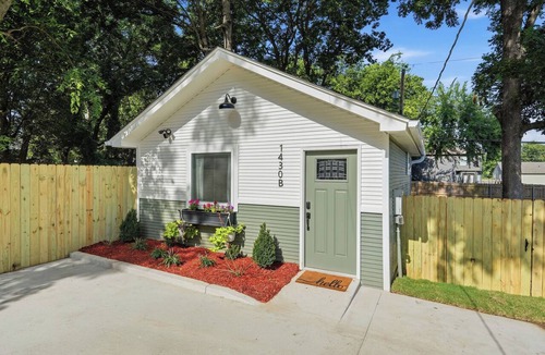 Tulsa Hotel | The Cheyenne Collection in Downtown Tulsa: Sleeps 10