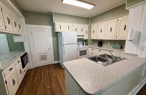 Norristown Other | The Country Farmhouse offers five bedrooms and is located in peaceful location.