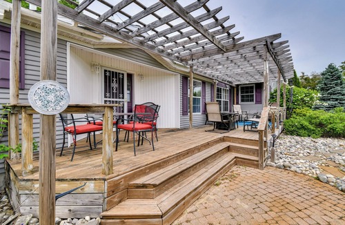 Kalkaska House | 'The Country House' - Kalkaska Retreat w/Fire Pit