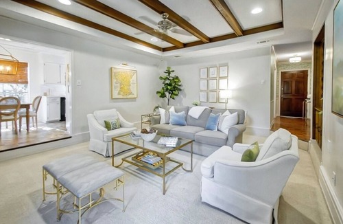 Highlands - Perkins House | The Coventry — A Family Retreat Near LSU 4BR/2BA w Game Room & Basketball Goal