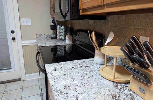 Houston County House | The coziest home right between RAFB and Perry!