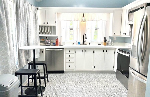 Lucedale House | The Cozy Cottage: 3-bedroom/2-bath home in the heart of Lucedale
