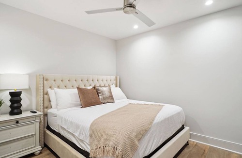 Central Business District Hotel | The Eleanor New Orleans 4BD/3B - All King Bedrooms