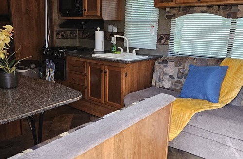 Fort Mitchell RV Rental | The faith grain camper