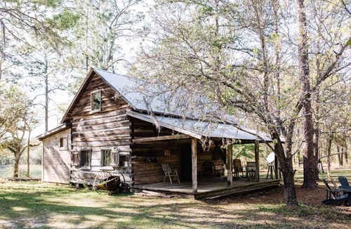 Tallahassee Cabin | The Famous Senator Cabin