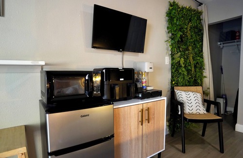 Orlando Apartment | The Garden Suite tranquil Orlando 25 min from parks