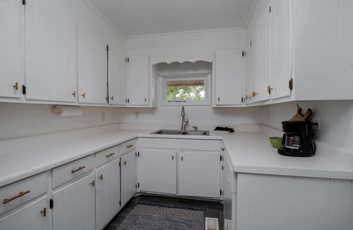 Tuscaloosa House | The Hackberry Tide House | 4BR | Minutes to Stadium