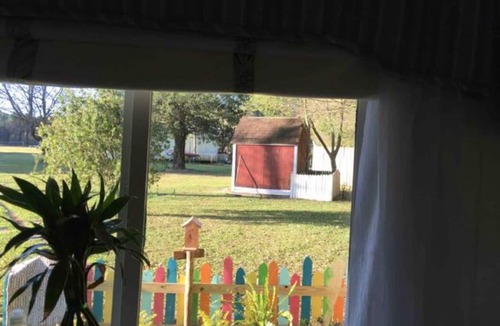 Live Oak Apartment | The Happy House Tiny Guest House