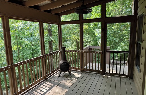 Delta Cabin | The Hidden Paradise. Rustic lake cabin located on the Big Tallapoosa River.
