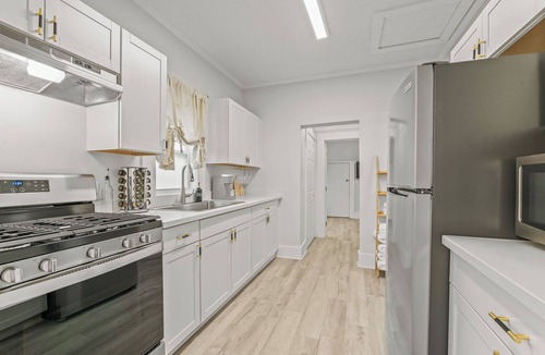 South Pensacola House | The Indigo. Cozy family cottage