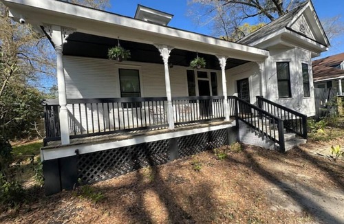 Bogalusa House | The Isabella - Beautifully Revived Historic House - 2 blocks from the IP Mill