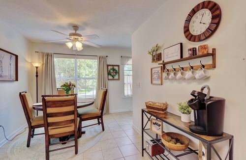 Auburn House | The Kick 6 6BR/6BA Duplex Sleeps 15