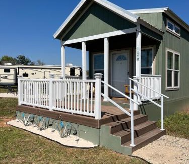 Foley Villa | The KIWI VILLA - in Foley- 15 miles from the Beach