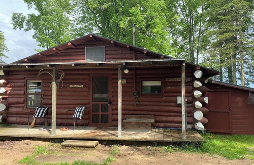 Levering Cabin | The Loon Lodge
