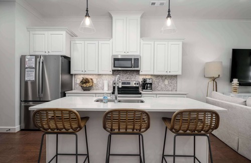 Tuscaloosa House | The Maxie at The Capstone | Luxury Townhome in Downtown Tuscaloosa