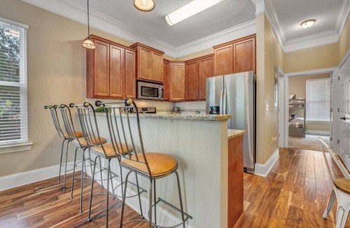 Governor's Walk House | The Midtown Dream Close to Downtown Pets Welcome