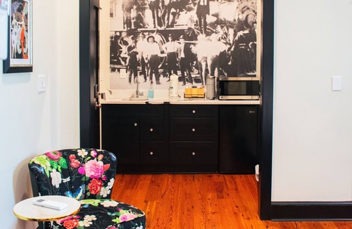 Historic Downtown Apalachicola Apartment | The Montgomery by Visit Apalach