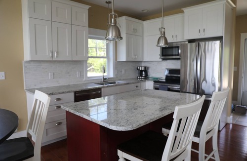 Gould City Cottage | The most Charming cottage in the U.P. with 4 bedrooms & WiFi, on Lake Milakokia