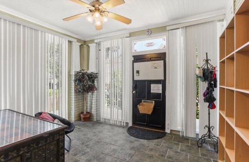 Marlyville - Fontainebleau House | The Nelson House Unbeatable Location