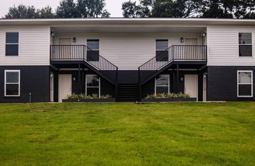 Enterprise Apartment | The Pads - Suite 4 (1st Floor)