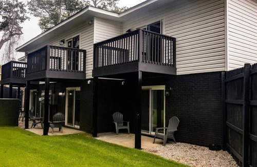 Enterprise Apartment | The Pads - Suite 4 (1st Floor)