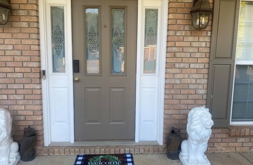 Tuscaloosa House | The Palace at the Hampton is Charming and Spacious 4-bedroom house in Tuscaloosa