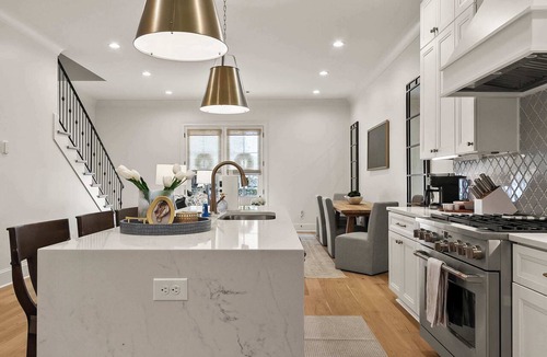 Tuscaloosa House | The Pearl on Paul Bryant - Luxury Townhome