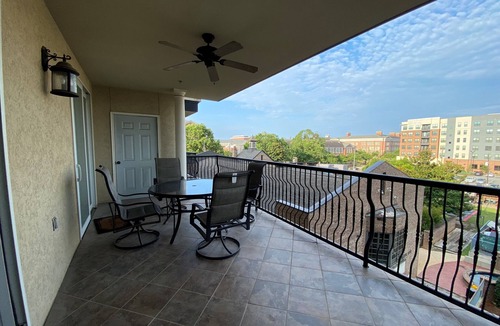 Auburn Condo | The perfect tailgating game day condo