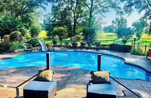 Cullman House | The Princess Palace ~ Luxury Farm Stay Pool Chef Omelets Near Town