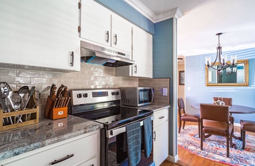 Mount Dora House | The Retreat - Fast Wi-Fi - Heart of Mount Dora