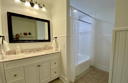 Brewton House | The Reunion House Is a Great Retreat in The Heart of Brewton, Alabama!