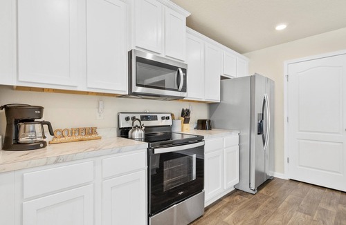 St. Augustine House | The Robin’s Nest – New 3 BDR Just 15 Min to Downtown, Pet Friendly!